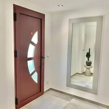 Rez De Stephan Moderne Avec Spa/jacuzzi 4pax Apartment