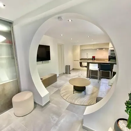 Rez De Stephan Moderne Avec Spa/jacuzzi 4pax *